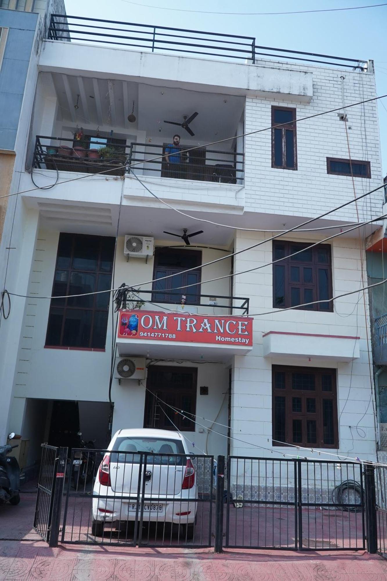Om Trance Homestay ชัยปุระ ภายนอก รูปภาพ