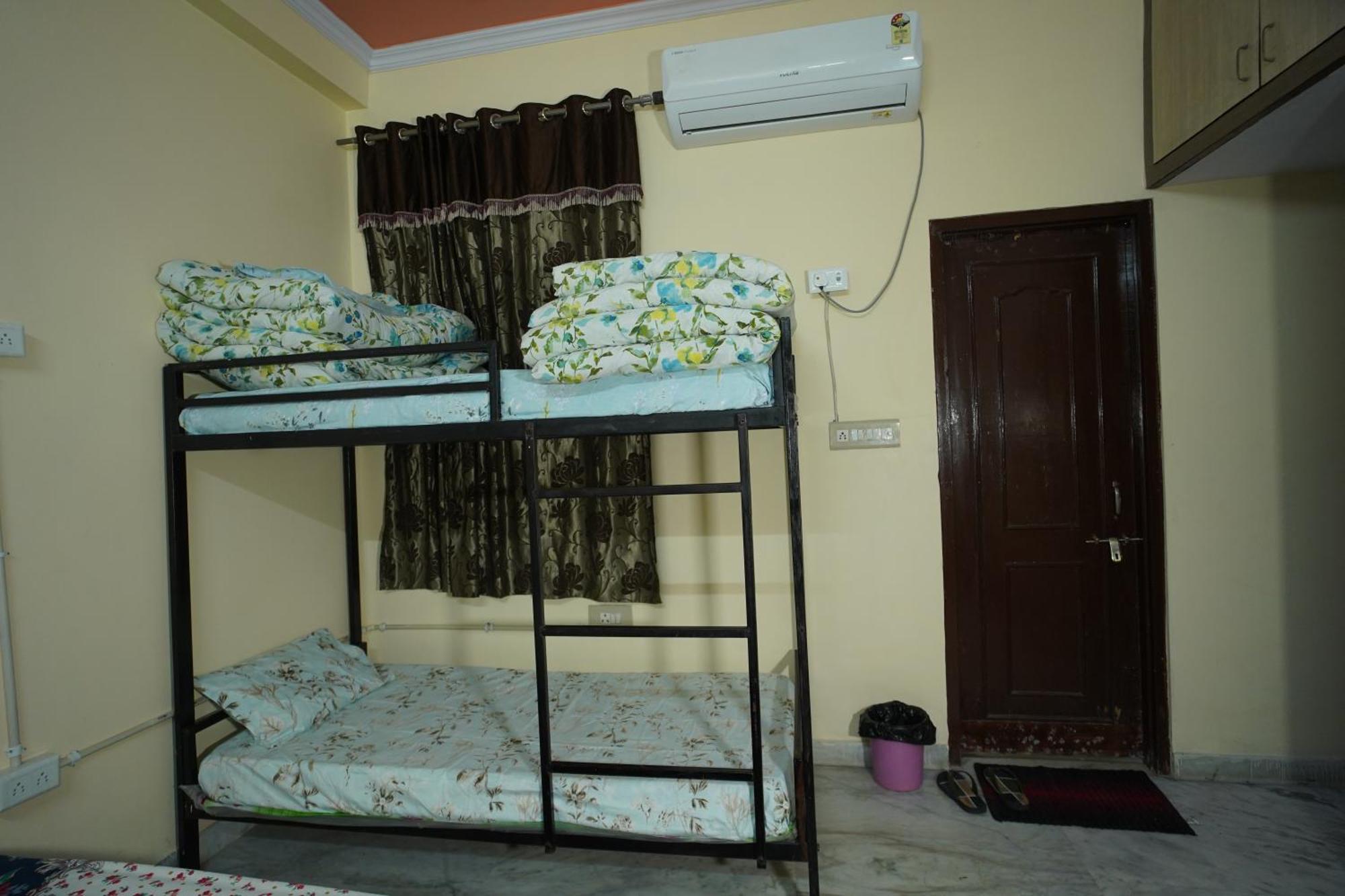 Om Trance Homestay ชัยปุระ ภายนอก รูปภาพ
