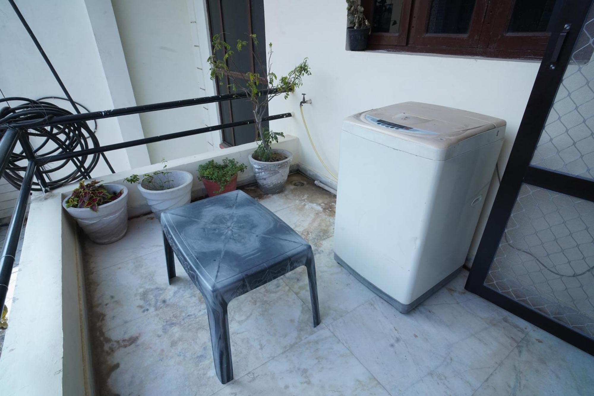 Om Trance Homestay ชัยปุระ ภายนอก รูปภาพ